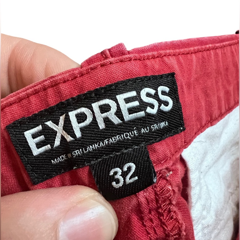 Express Shorts - 32 - Picture 4 of 5